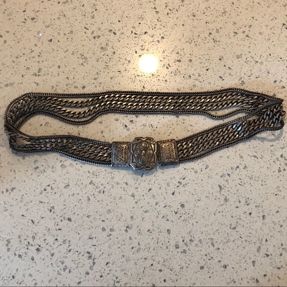 Beautiful Vintage Silver Tone Metal Belt - Picture 2 of 6